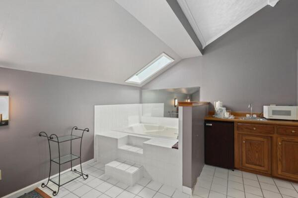 Four Seasons Country Inn Glasgow Eksteriør bilde